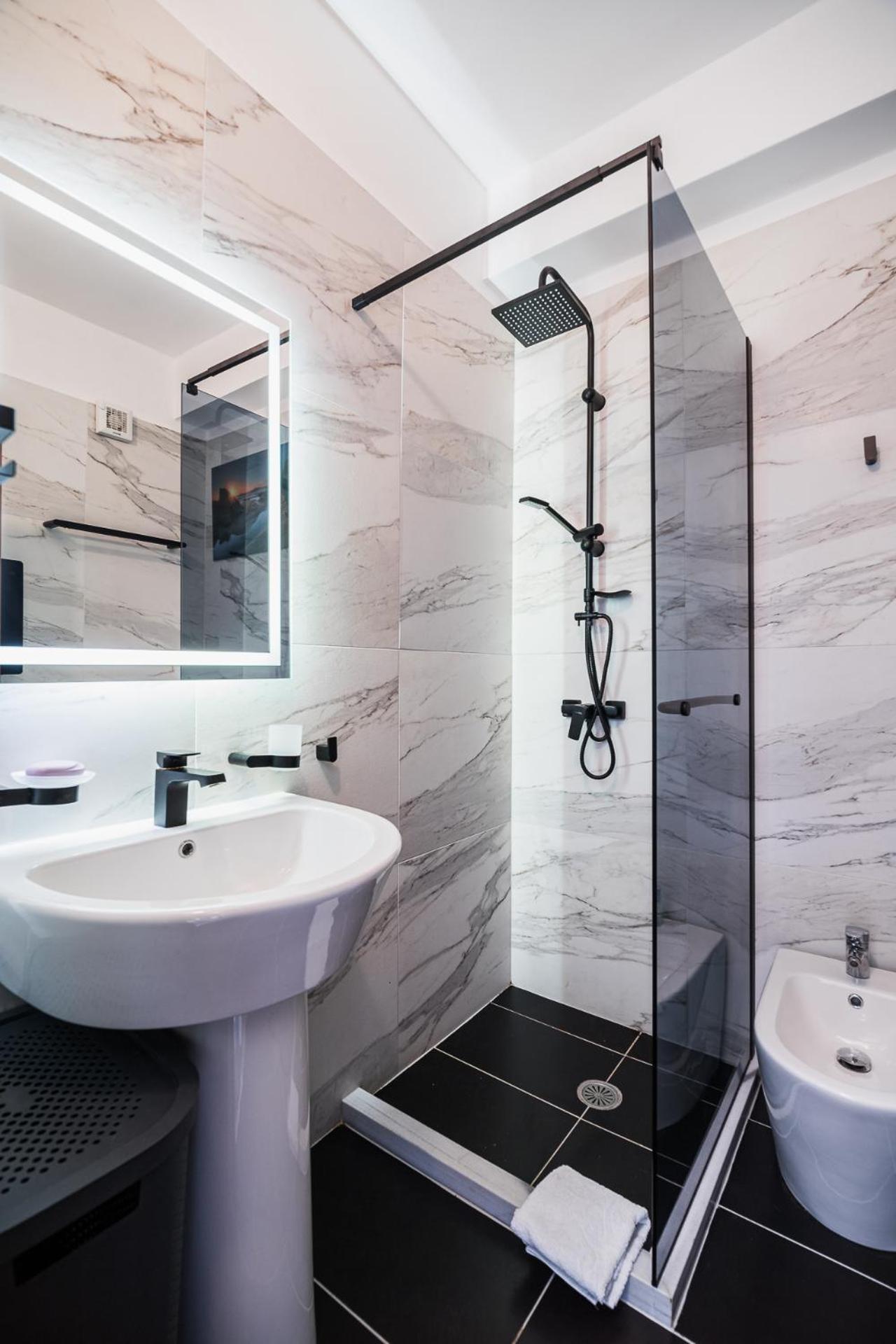 Terraces Exclusive * Sarandë